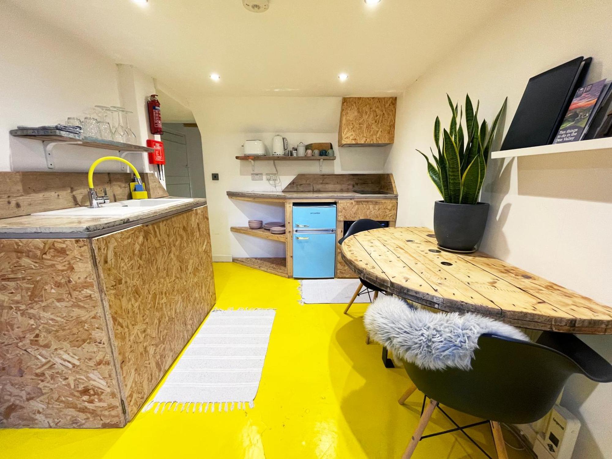 Fern Studio 1 Bedroom Apartment Llangollen Exteriér fotografie